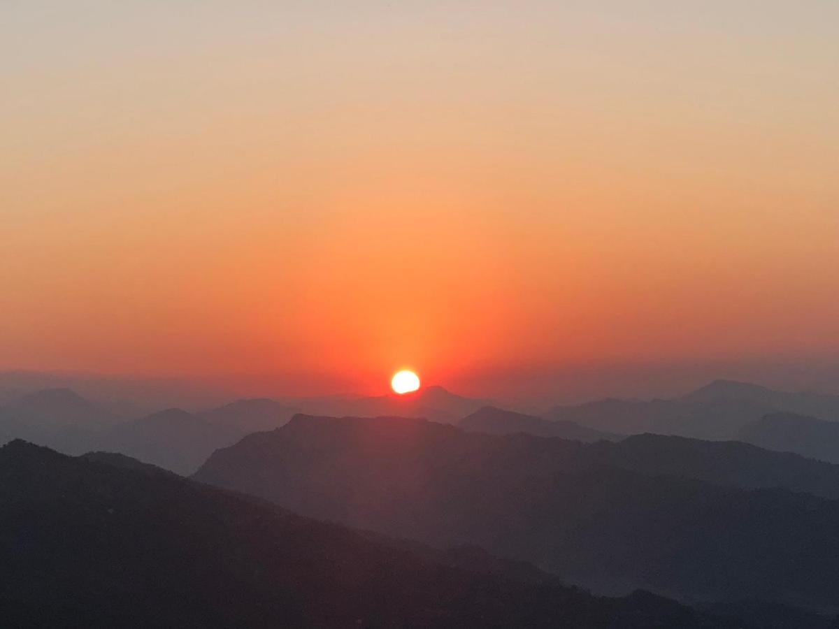 Superview Lodge Sarangkot Pokhara Luaran gambar