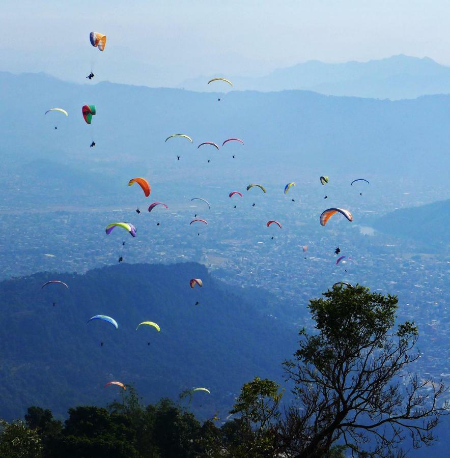 Superview Lodge Sarangkot Pokhara Luaran gambar